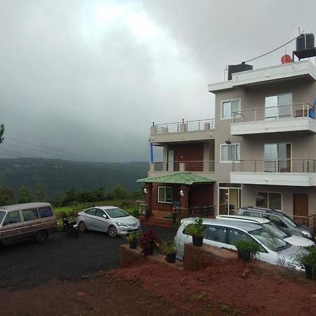 Hotel Magic Mountain,Mahabaleshwar Ngoại thất bức ảnh