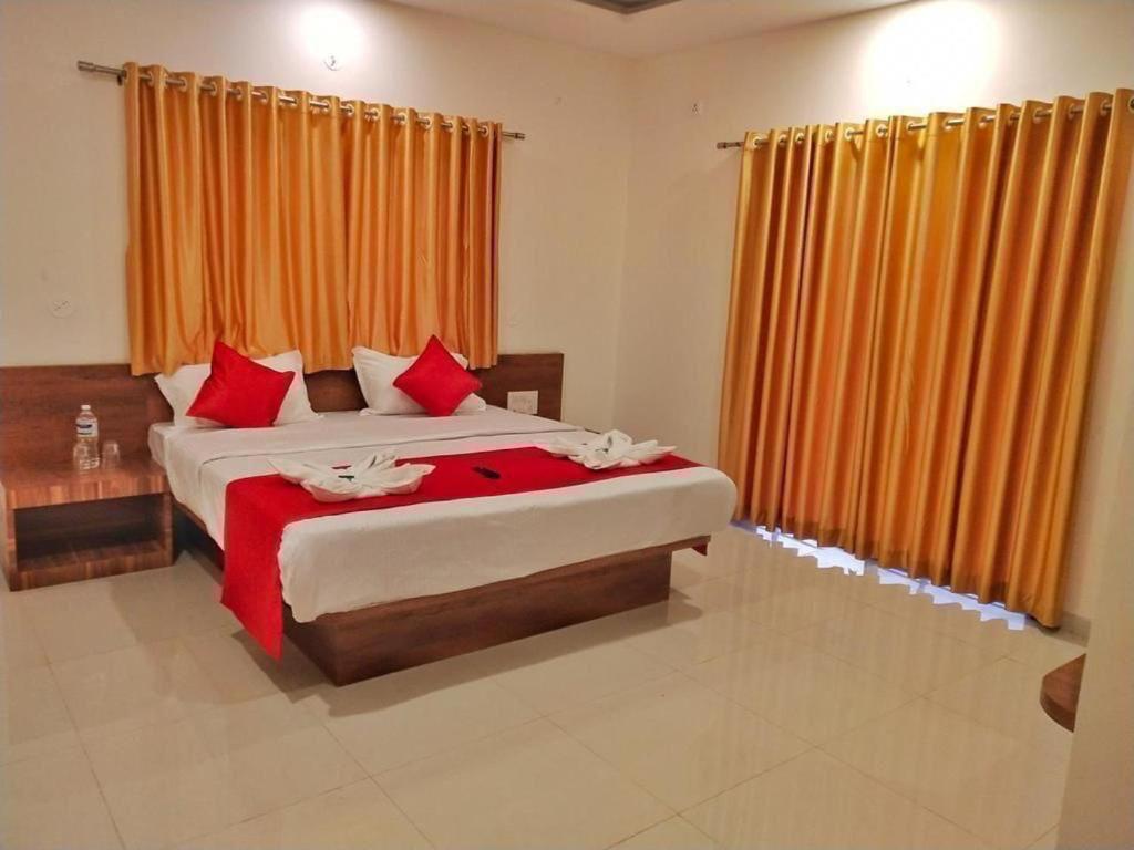 Hotel Magic Mountain,Mahabaleshwar Ngoại thất bức ảnh